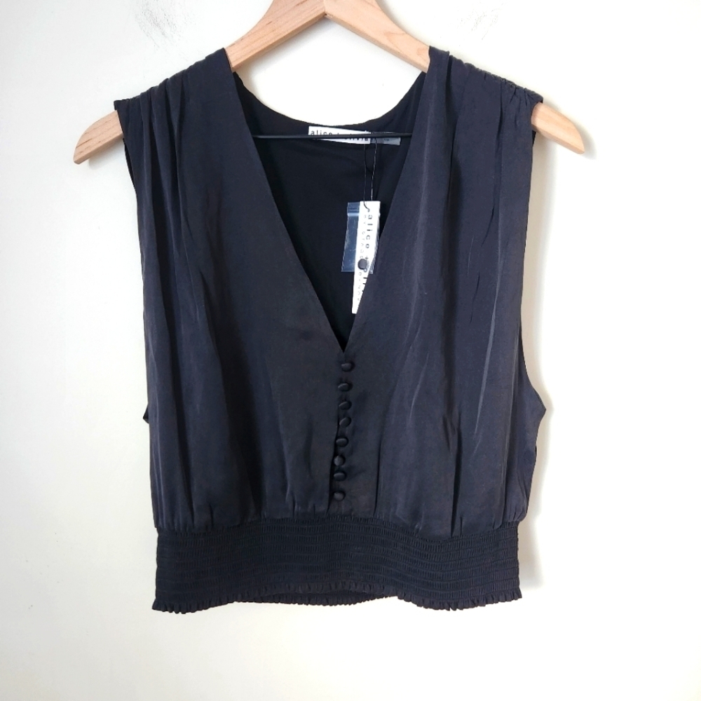 NWT Alice + Olivia | Silk Blend V-Neck Button Front Sleeveless Blouse - Size M